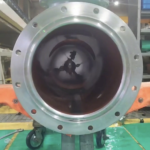 開關廠母線筒體自動清洗機